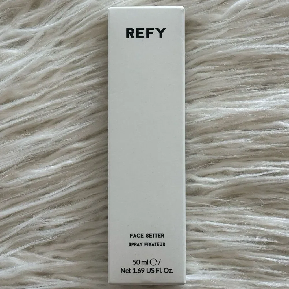 REFY Face Setter Hydrating and Plumping Setting Spray with Polyglutamic Acid